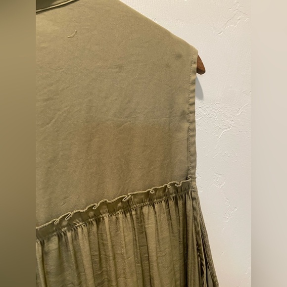 Lane Bryant - Green Lightweight Tunic Tank - Picture 13 of 14